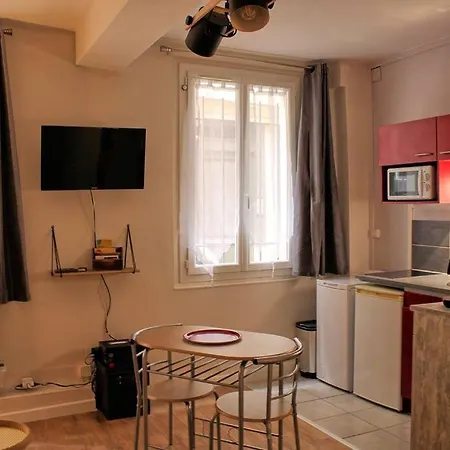Apartment Charmant Studio Rouen